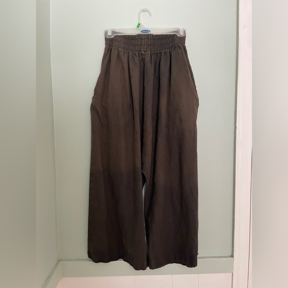 Elegant Dark Brown Wide-Leg Chinos